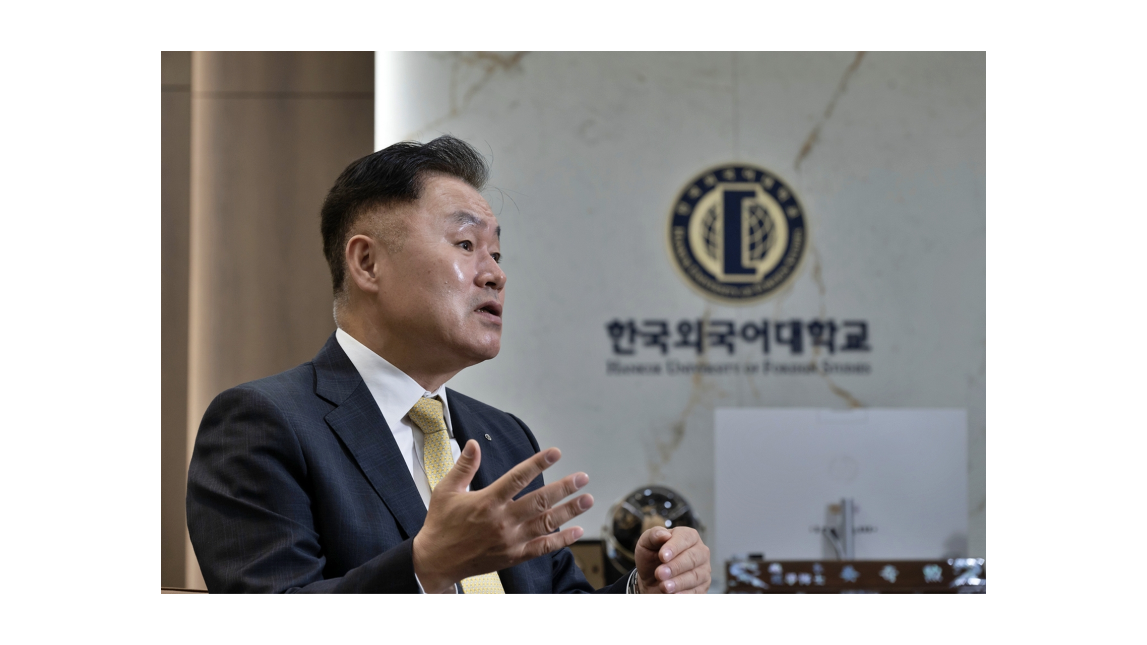 [The Korea Herald] [World Class] HUFS bets on Songdo, AI to redefine what a global university can do 대표이미지
